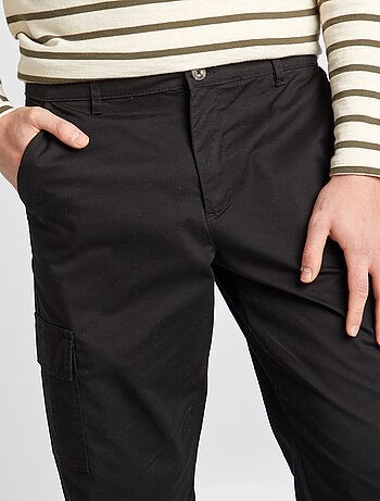 Pantaloni multitasche - L36