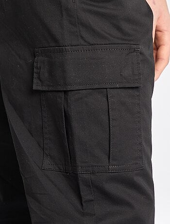 Pantaloni multitasche - L36