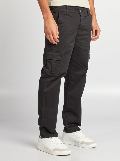 Pantaloni multitasche a taglio dritto - Kiabi Pantaloni multitasche a taglio dritto - Kiabi