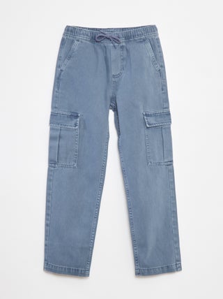 Pantaloni multitasche con cintura elasticizzata