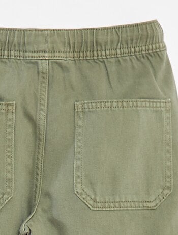 Pantaloni multitasche con cintura elasticizzata