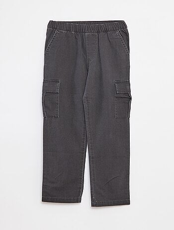 Pantaloni multitasche con vita regolabile