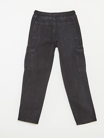 Pantaloni multitasche elasticizzati