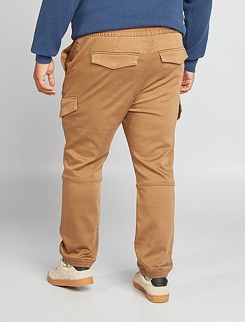 Pantaloni multitasche