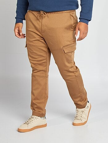 Pantaloni multitasche