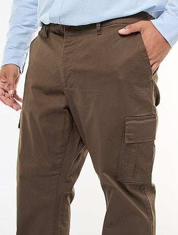 Pantaloni multitasche tinta unita con passanti per cintura