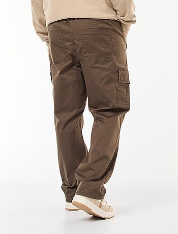 Pantaloni multitasche tinta unita con passanti per cintura