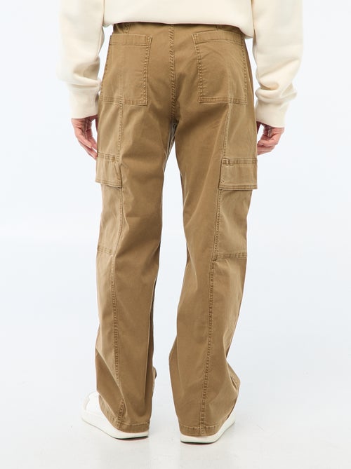 Pantaloni multitasche tinta unita taglio dritto / Regular Fit - Kiabi