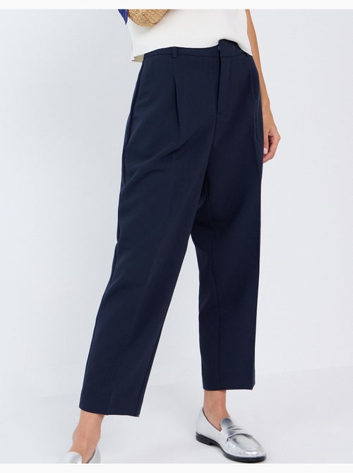 Pantaloni piegati, mo fashion - Kiabi Pantaloni piegati, mo fashion - Kiabi