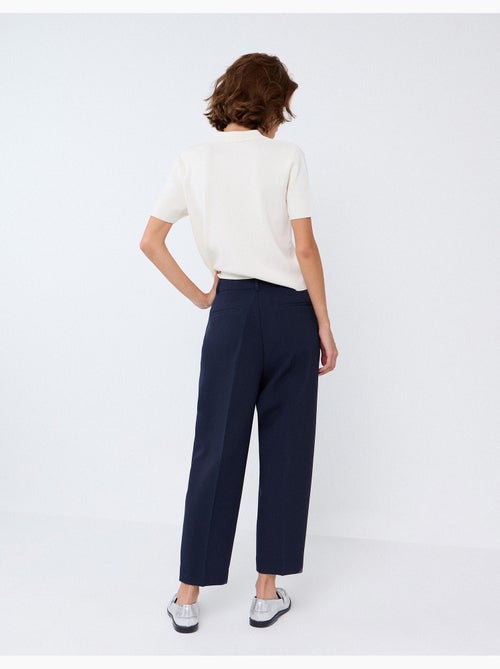Pantaloni piegati, mo fashion - Kiabi Pantaloni piegati, mo fashion - Kiabi