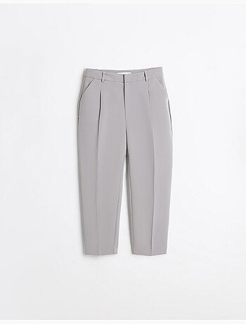 Pantaloni piegati, mo fashion