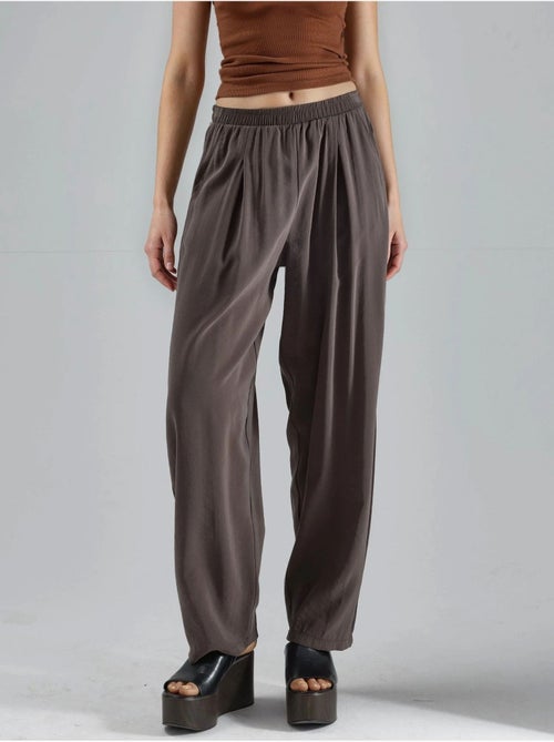 Pantaloni plissettati a gamba ampia busem - Kiabi Pantaloni plissettati a gamba ampia busem - Kiabi