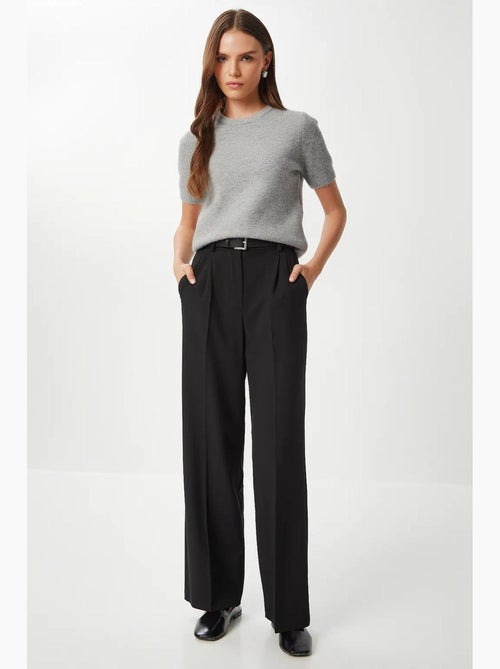 Pantaloni plissettati a gamba dritta istanbul - Kiabi Pantaloni plissettati a gamba dritta istanbul - Kiabi