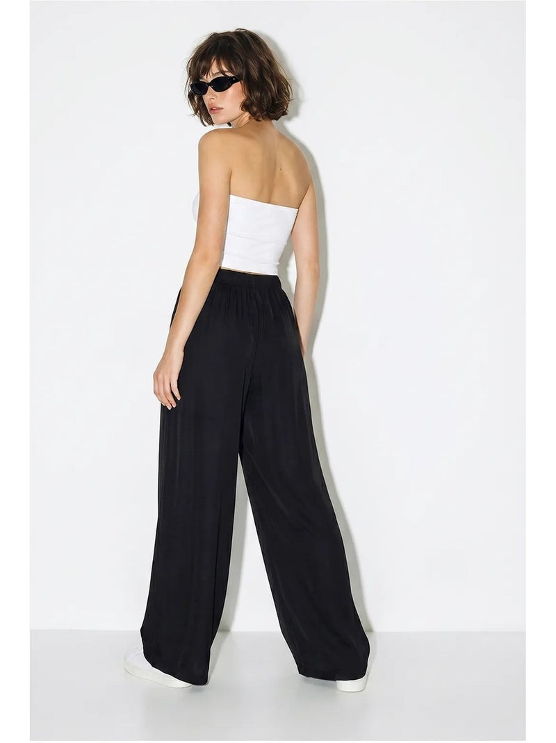 Pantaloni pull-on a gamba ampia lucci Nero - Kiabi