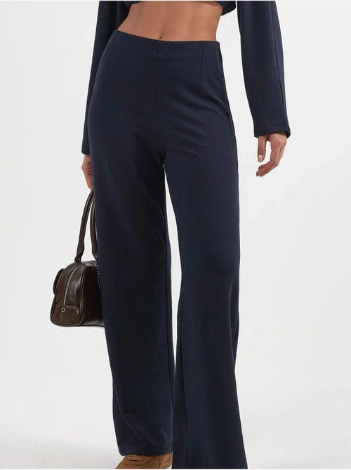 Pantaloni pull-on a vita alta a gamba dritta busem - Kiabi Pantaloni pull-on a vita alta a gamba dritta busem - Kiabi