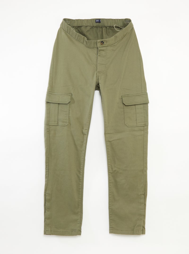 Pantaloni regular con tasche a patta - collezione facile da indossare VERDE - Kiabi