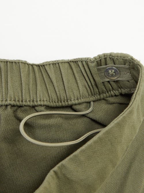 Pantaloni regular con tasche a patta - collezione facile da indossare - Kiabi