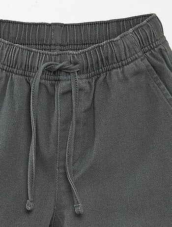 Pantaloni regular tinta unita
