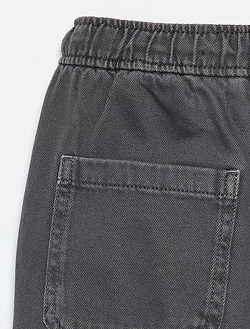 Pantaloni relaxed fit con vita elasticizzata