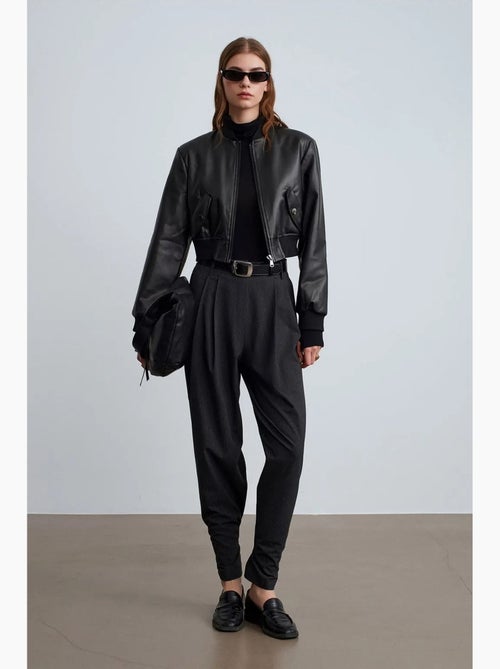 Pantaloni sartoriali a vita alta con pieghe dilvin - Kiabi
