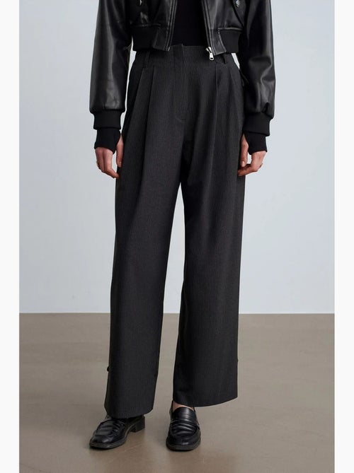 Pantaloni sartoriali a vita alta con pieghe dilvin - Kiabi