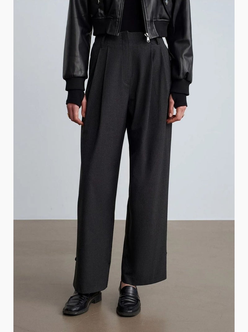 Pantaloni sartoriali a vita alta con pieghe dilvin Grigio scuro - Kiabi