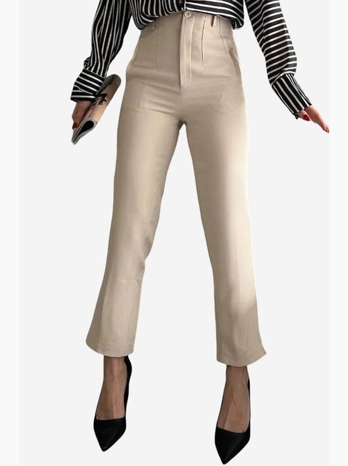 Pantaloni sartoriali a vita alta con pieghe my fashion - Kiabi Pantaloni sartoriali a vita alta con pieghe my fashion - Kiabi