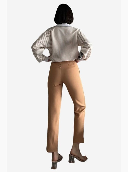 Pantaloni sartoriali a vita alta con pieghe my fashion - Kiabi Pantaloni sartoriali a vita alta con pieghe my fashion - Kiabi