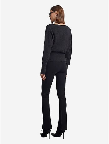 Pantaloni skinny a zampa con cintura