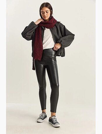Pantaloni skinny in ecopelle con vita elasticizzata lucci