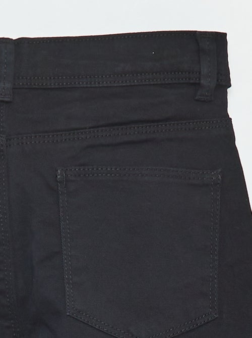 Pantaloni slim - modello aderente a 4 tasche - Kiabi