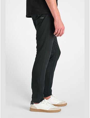 Pantaloni slim 700/11