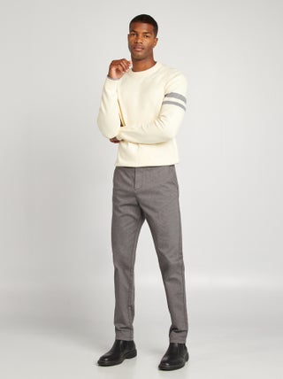 Pantaloni slim chino