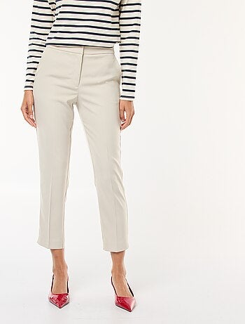 Pantaloni slim fit