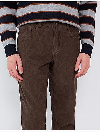 Pantaloni slim-fit in velluto a coste, mo fashion