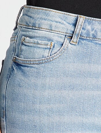 Pantaloni slim in denim L34