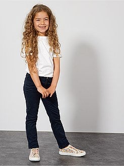 Pantaloni slim tinta uni - Kiabi