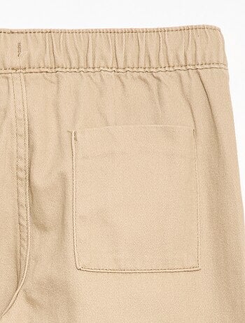 Pantaloni stile jogger