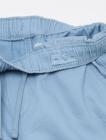 Pantaloni stile jogger