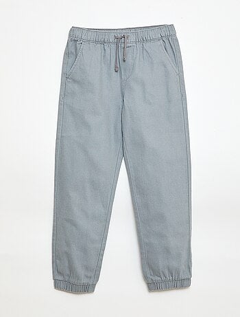 Pantaloni stile jogger