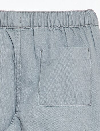 Pantaloni stile jogger