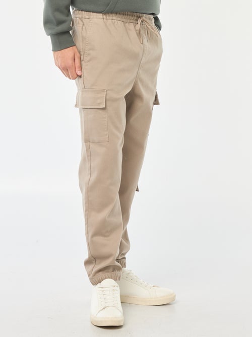 Pantaloni stile 'jogger' multitasche - Kiabi