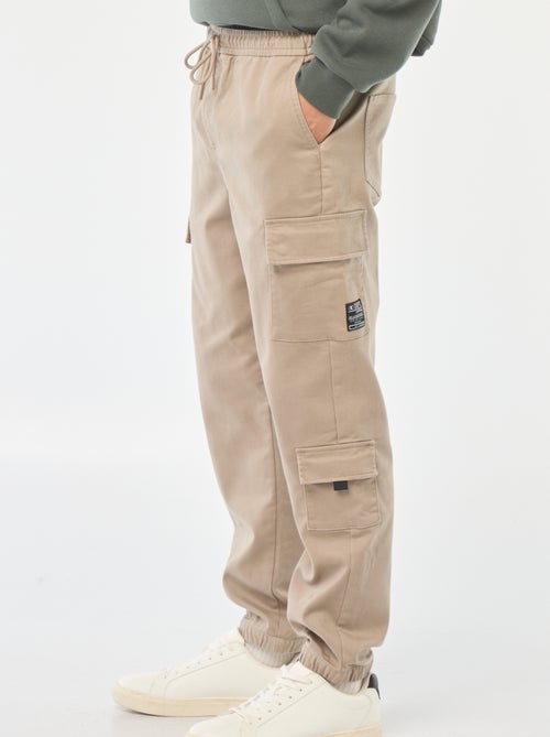 Pantaloni stile 'jogger' multitasche - Kiabi