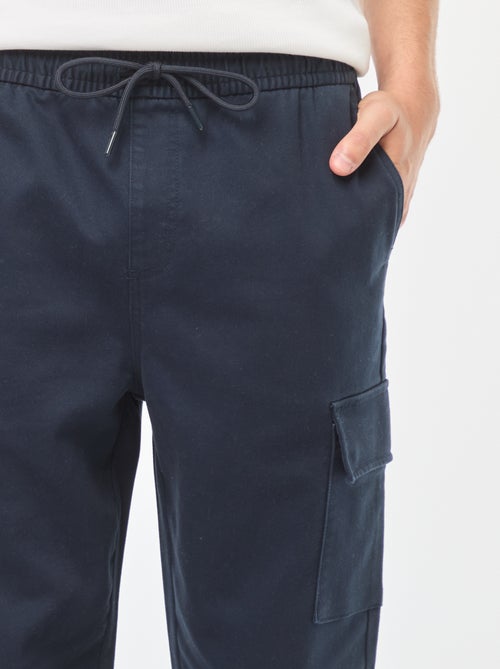 Pantaloni stile 'jogger' multitasche - Kiabi