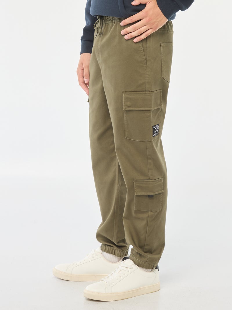 Pantaloni stile 'jogger' multitasche Kaki - Kiabi