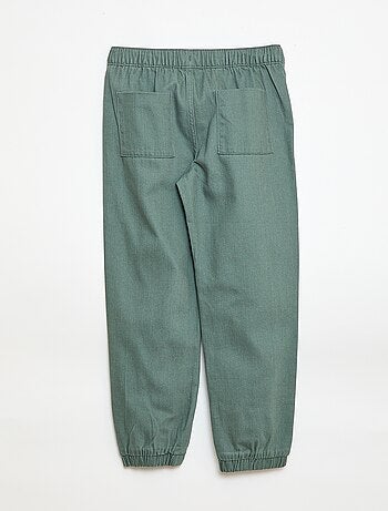 Pantaloni stile jogger