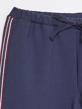 Pantaloni stile joggers