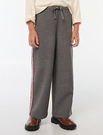 Pantaloni stile joggers