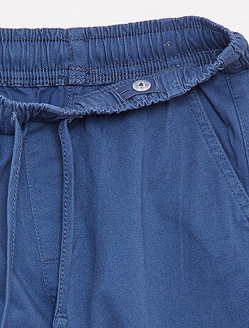 Pantaloni stretch multitasche