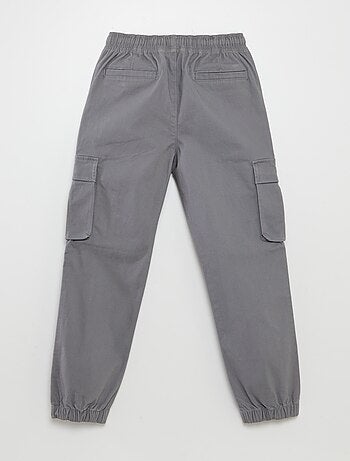 Pantaloni stretch multitasche